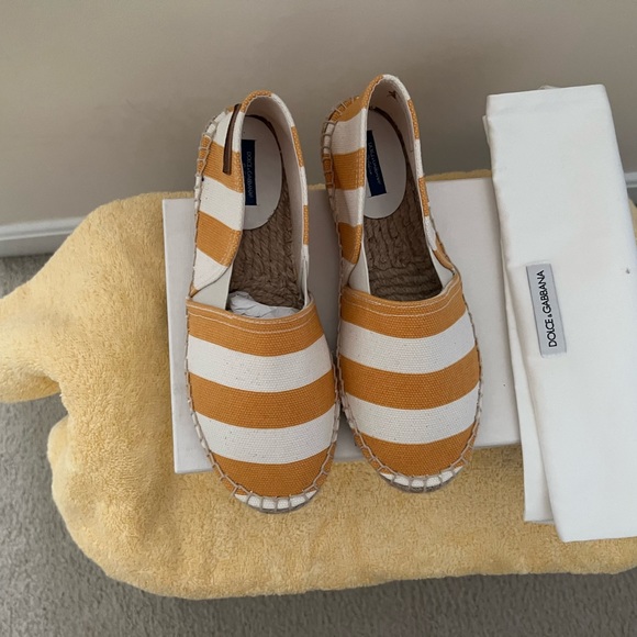 Authentic Dolce Gabbana Espadrilles - Picture 7 of 14